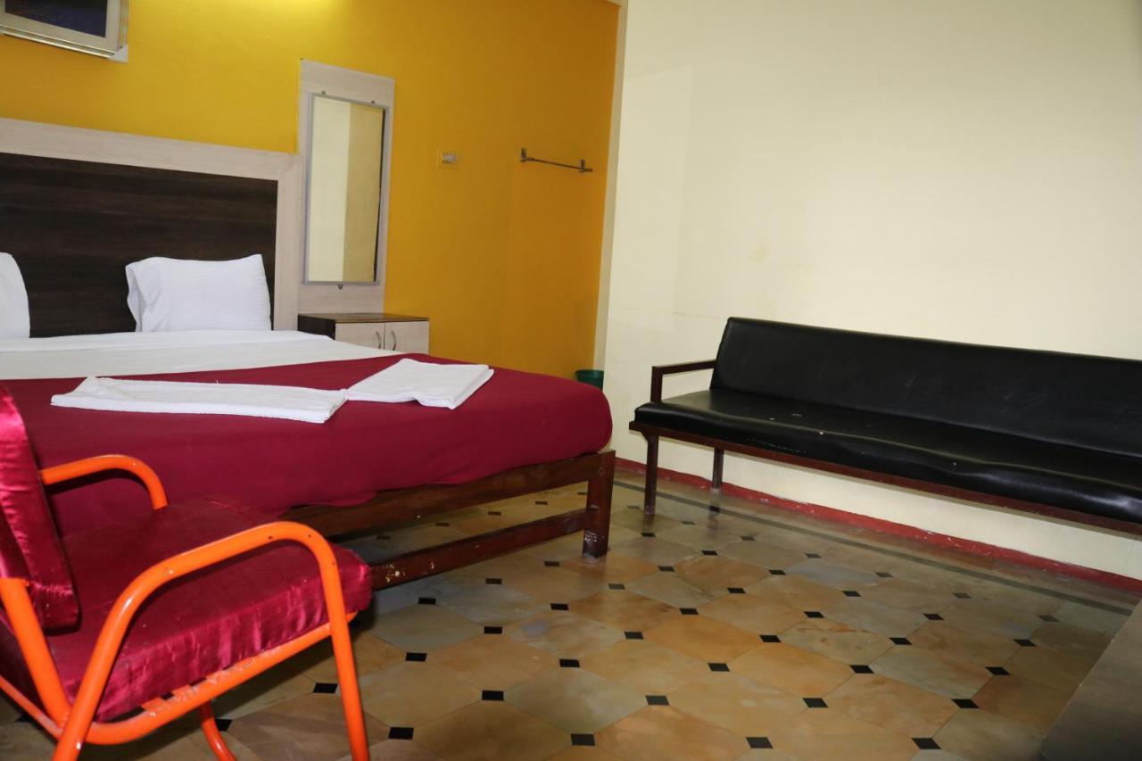 Hotel Siva Sakthi Tiruvannamalai Exterior photo