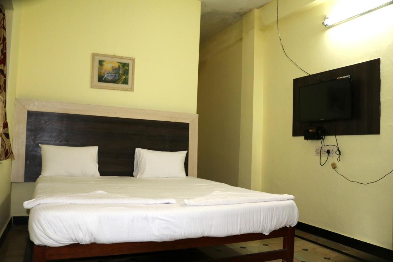 Hotel Siva Sakthi Tiruvannamalai Exterior photo